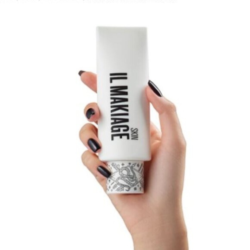 Il Makiage Power  Polish Exfoliator